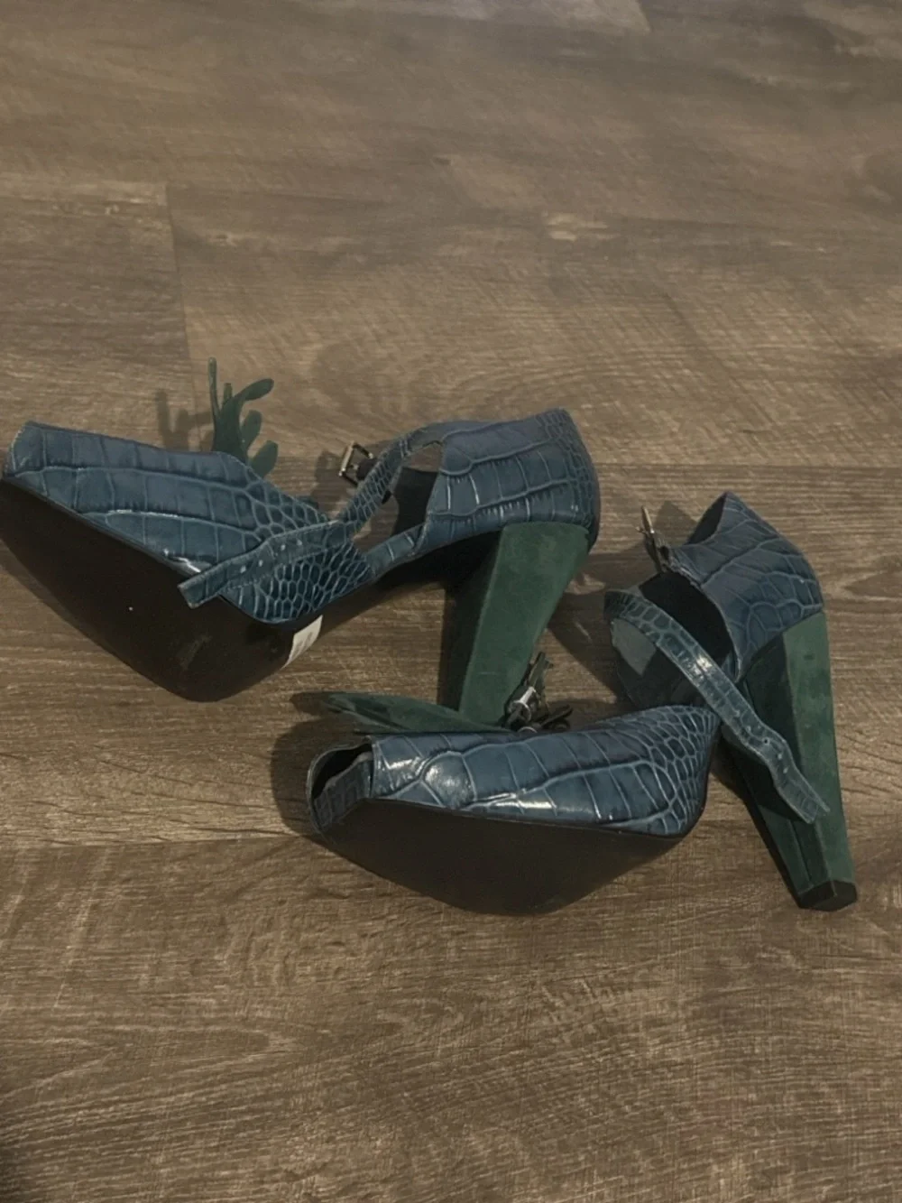 BCBGeneration Green Suede and Teal Croc-Embossed Tassel Platform Heels - Picture 3 of 5